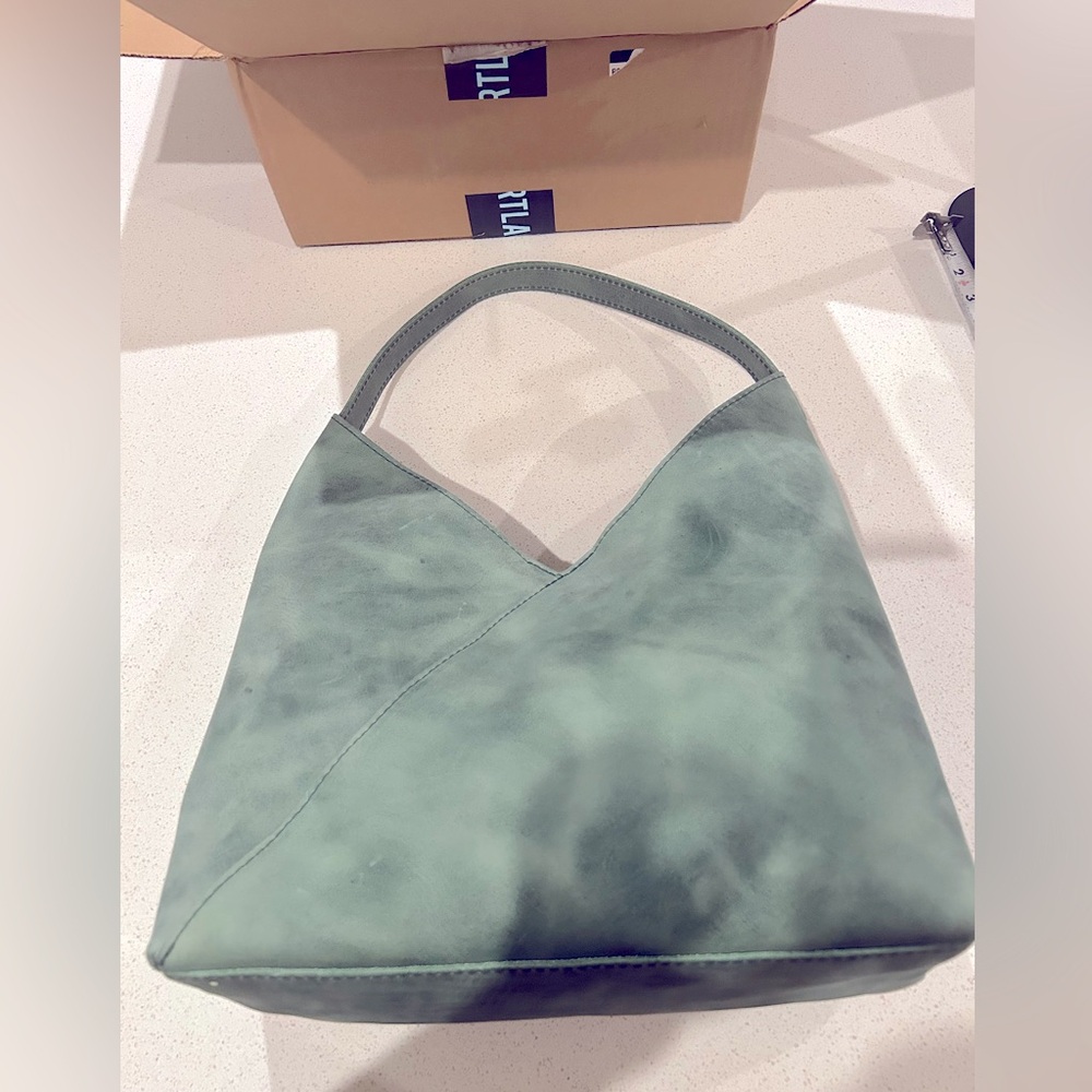Portland Leather Goods Oversized Naomi Shoulder Bag in Cucumber smooth leather